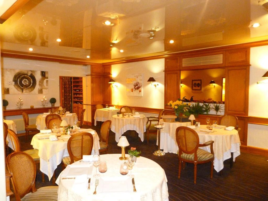 Hotel Le Gue Du Holme Saint-Quentin-sur-le-Homme Екстериор снимка