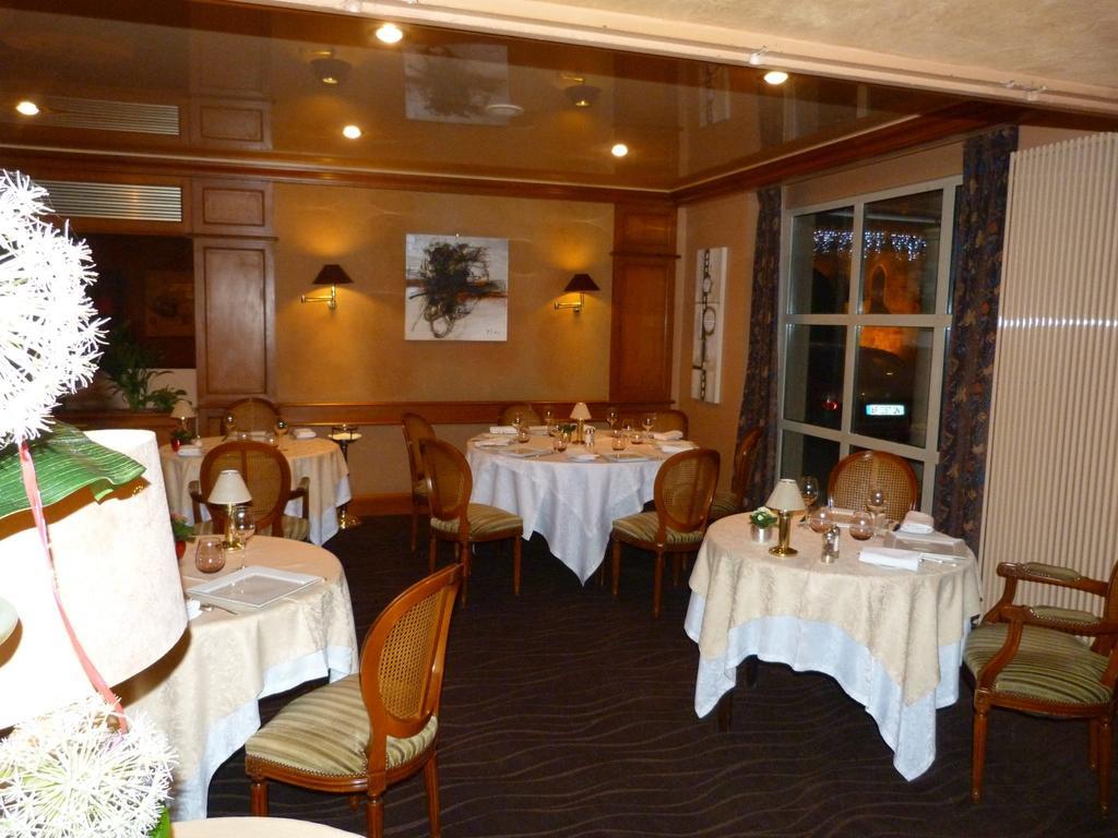 Hotel Le Gue Du Holme Saint-Quentin-sur-le-Homme Екстериор снимка