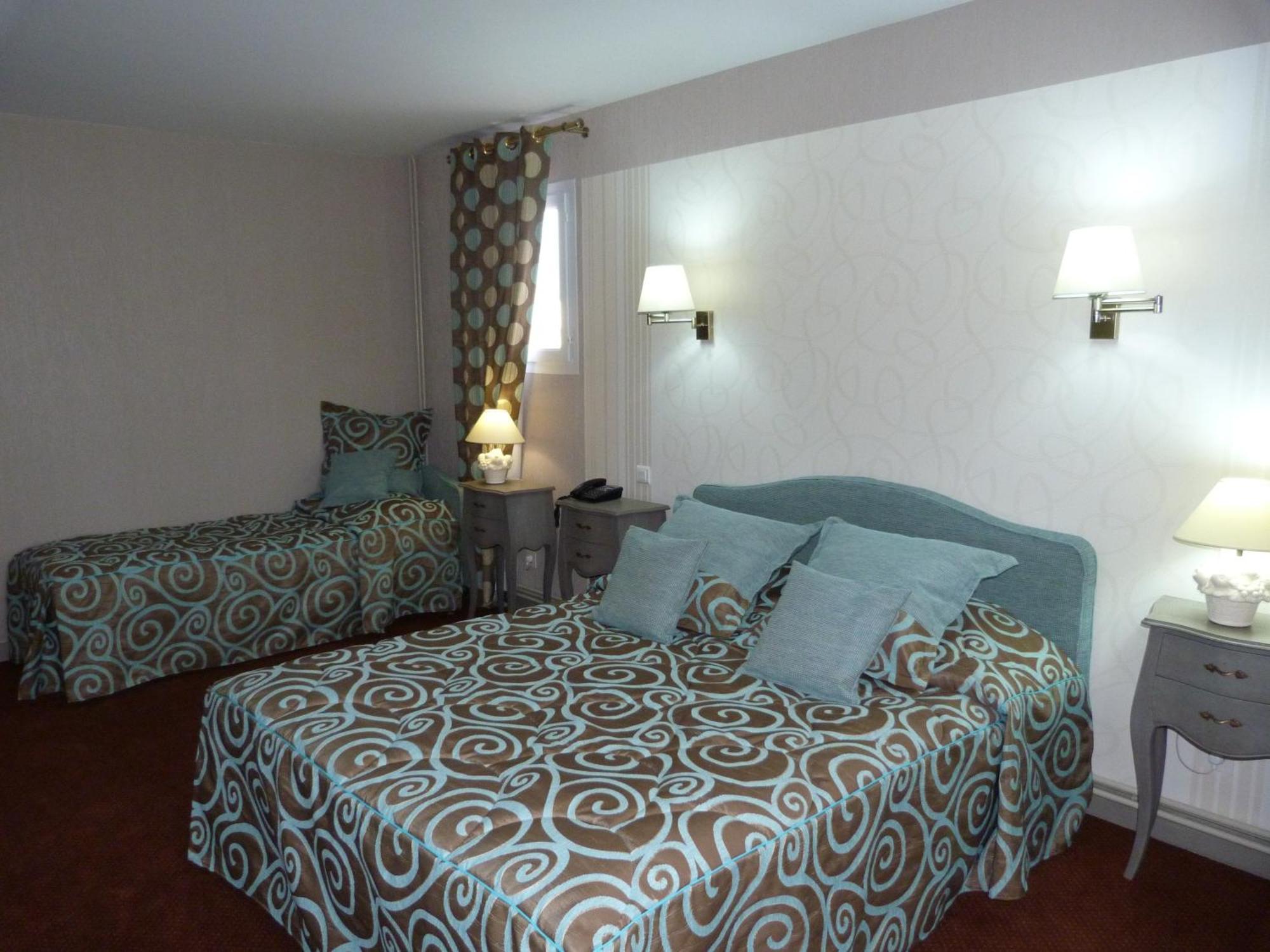 Hotel Le Gue Du Holme Saint-Quentin-sur-le-Homme Екстериор снимка