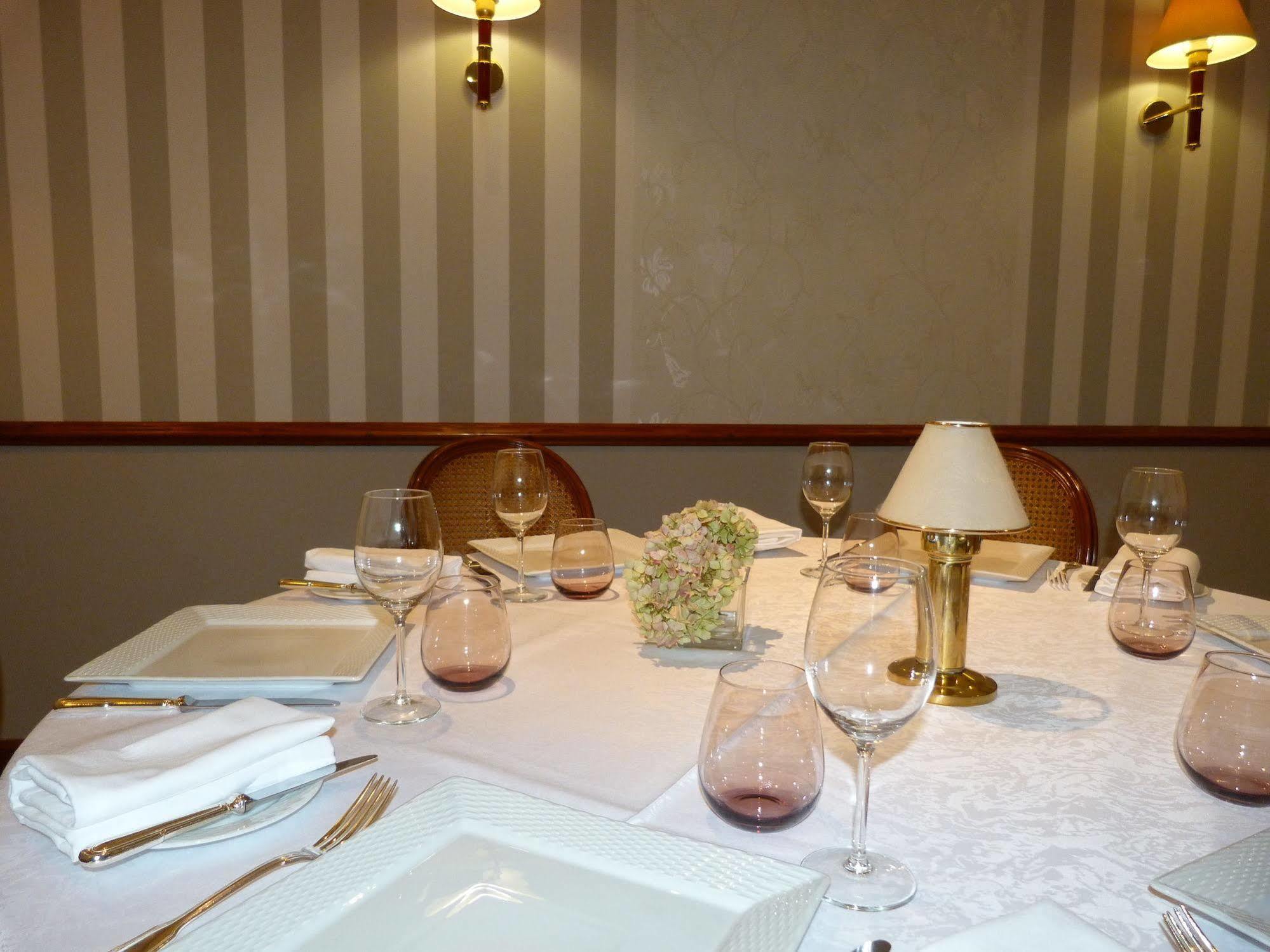 Hotel Le Gue Du Holme Saint-Quentin-sur-le-Homme Екстериор снимка